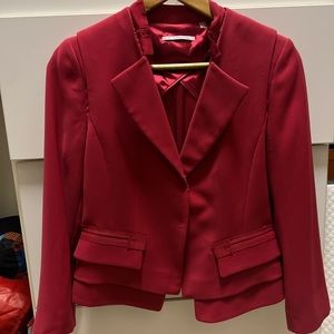 Beautiful Tahari red blazer